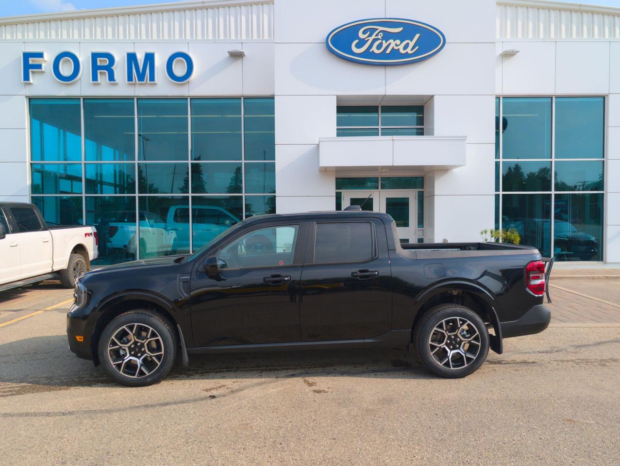 2026 Ford Maverick Lariat Photo0
