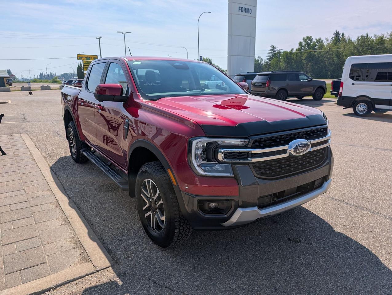 2026 Ford Ranger Lariat Photo3