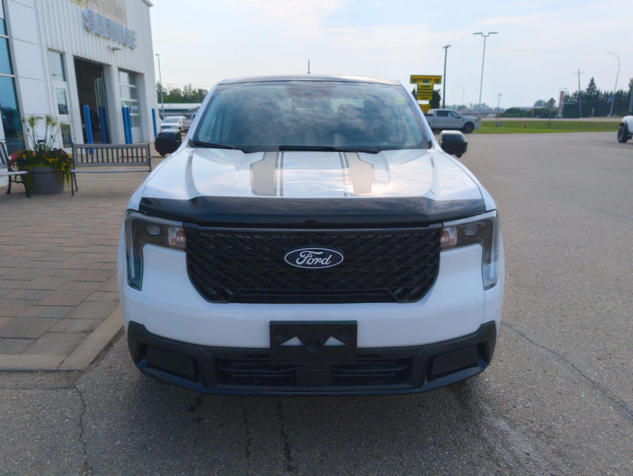 2026 Ford Maverick Lariat Photo2