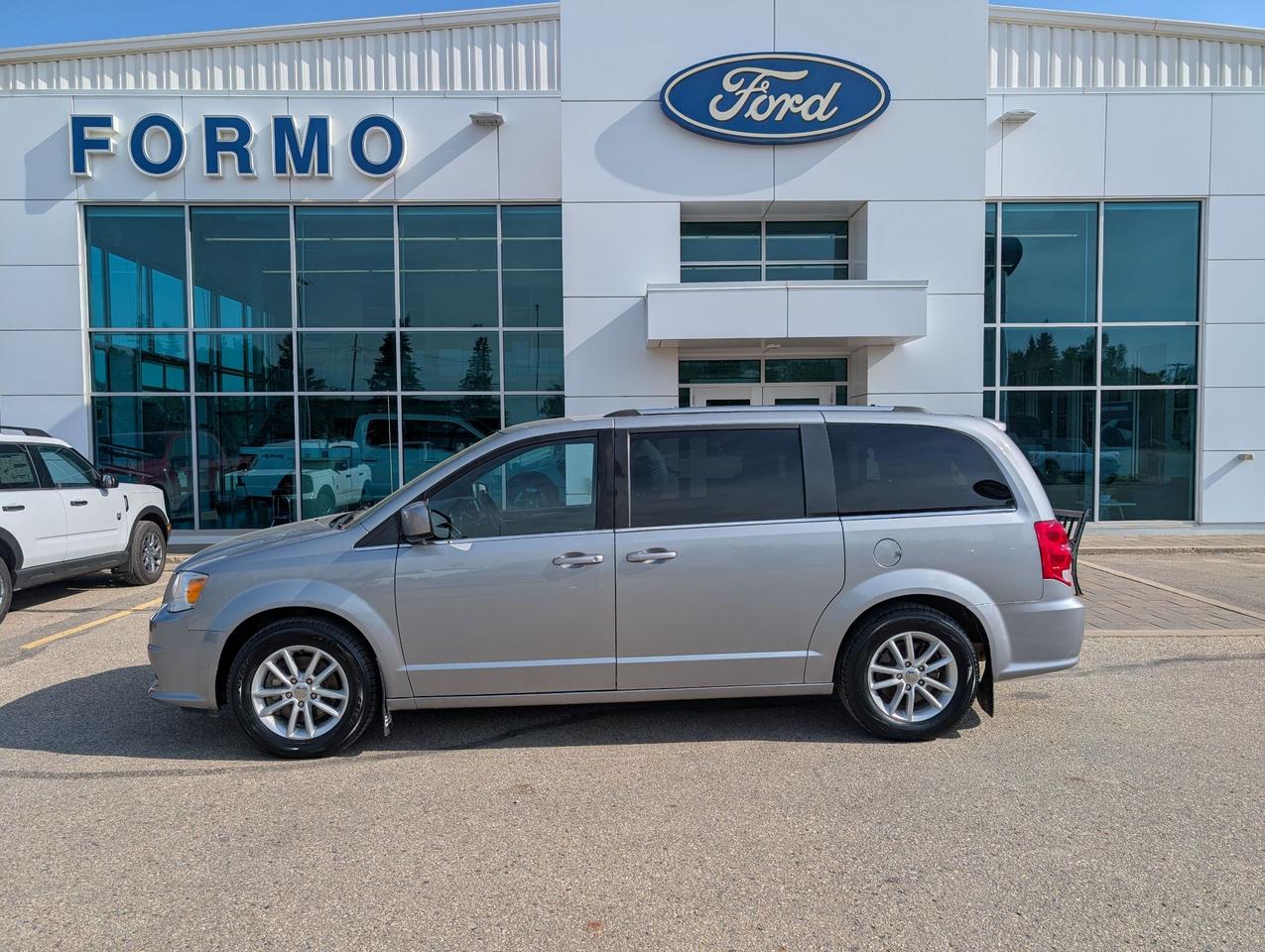 Used 2020 Dodge Grand Caravan PREMIUM PLUS for sale in Swan River, MB