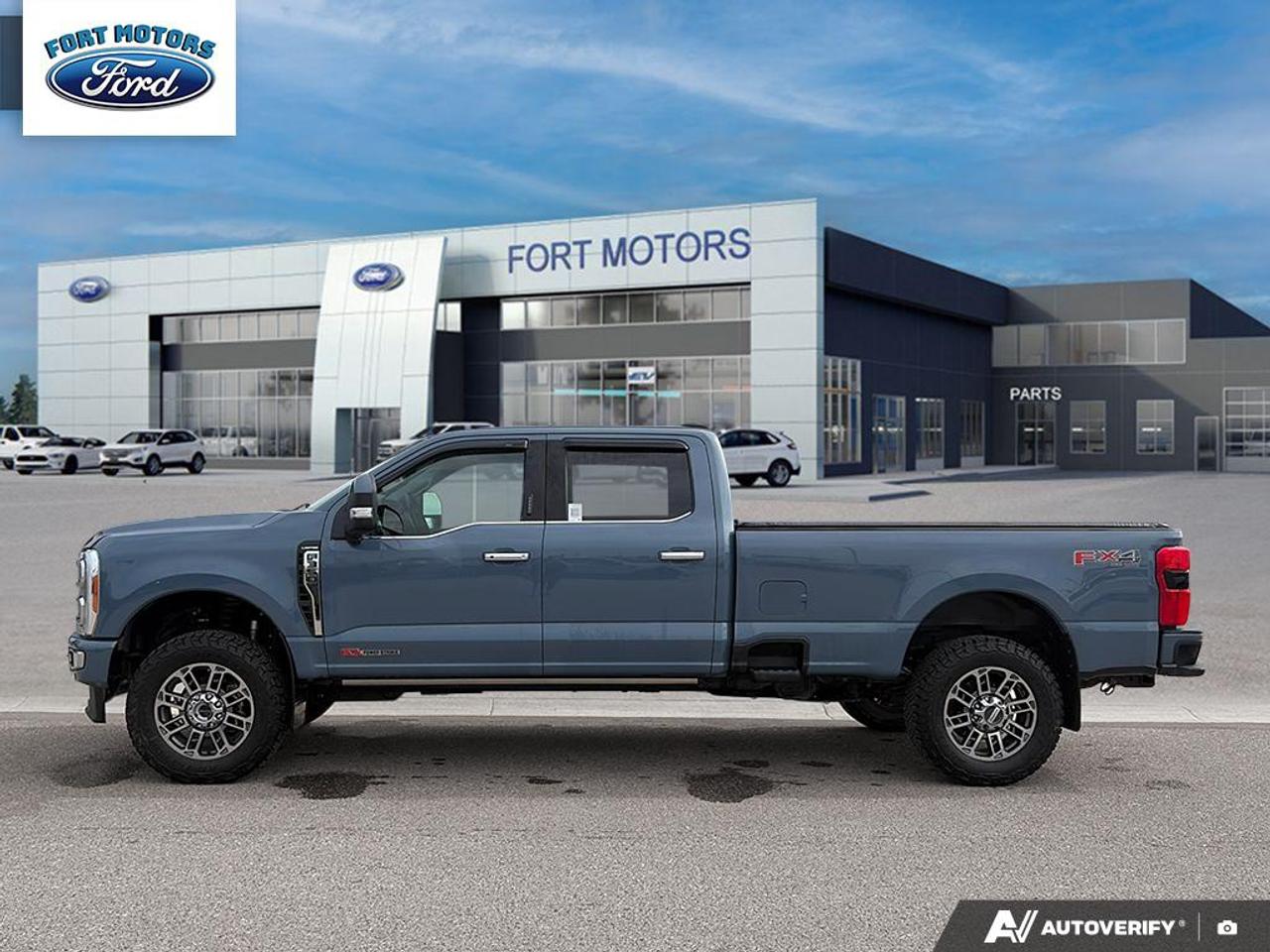 2023 Ford F-350 Super Duty SRW Limited Photo2