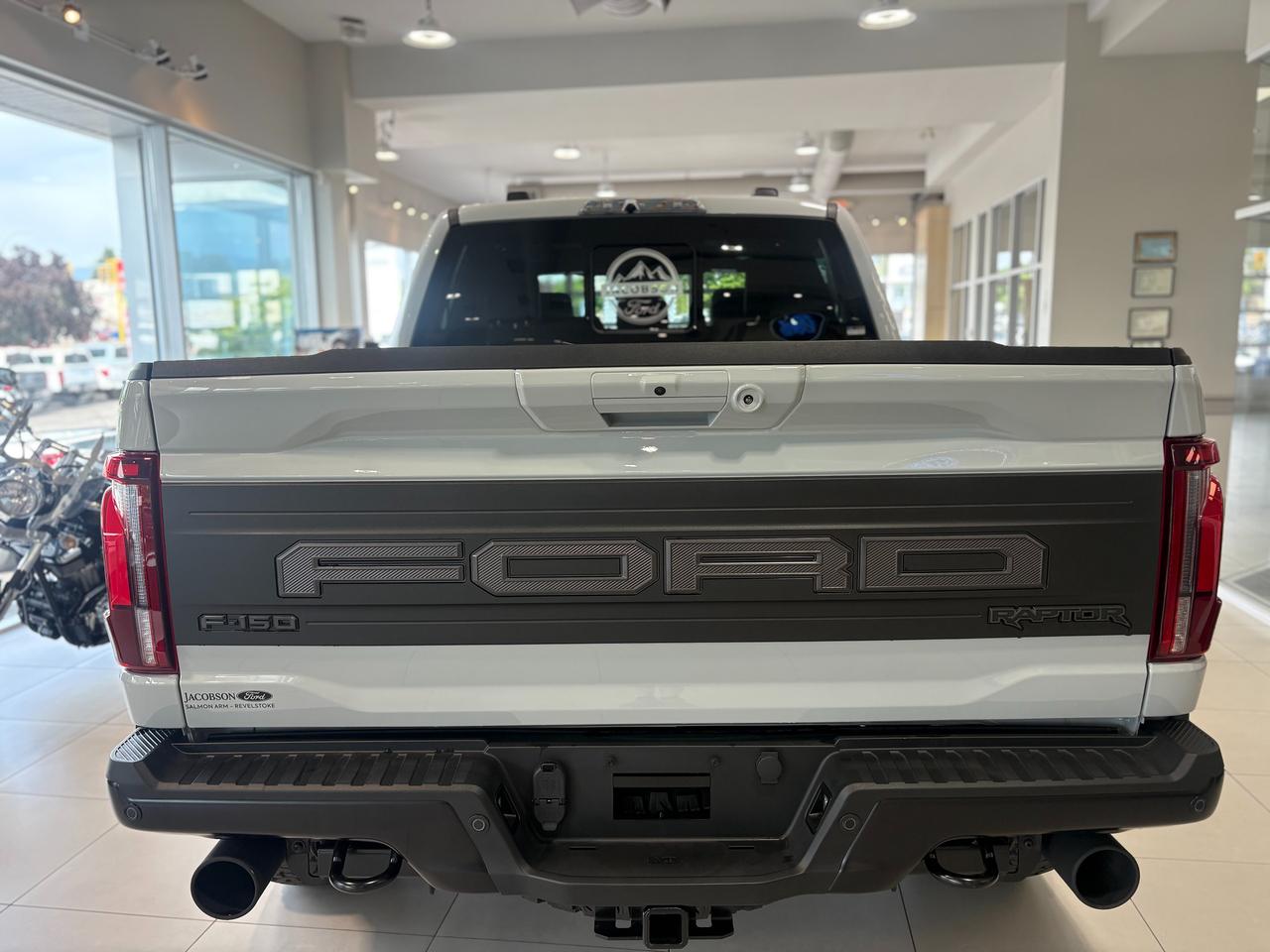 2026 Ford F-150 RAPTOR Photo3