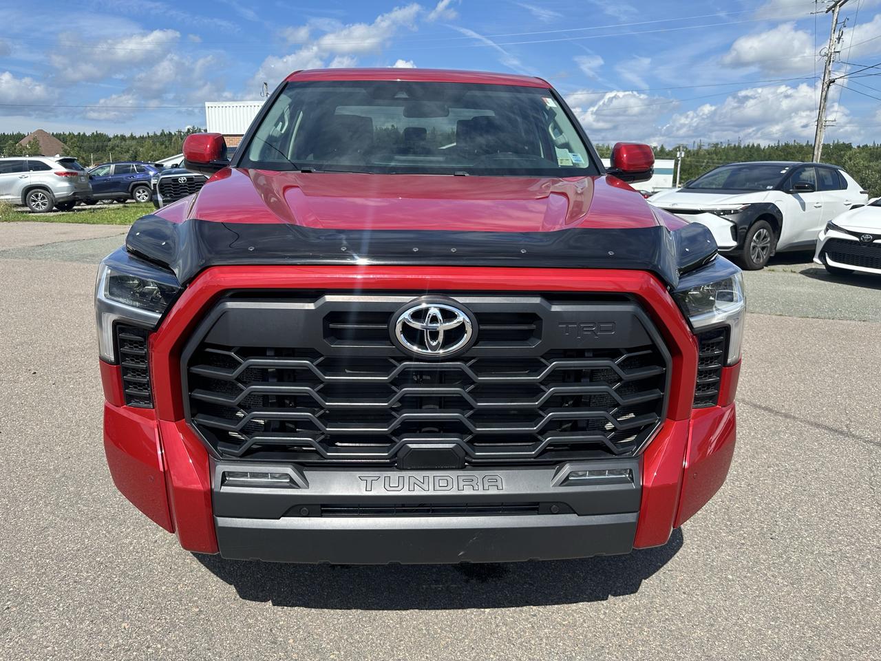 2024 Toyota Tundra 4X4 CREWMAX Photo1