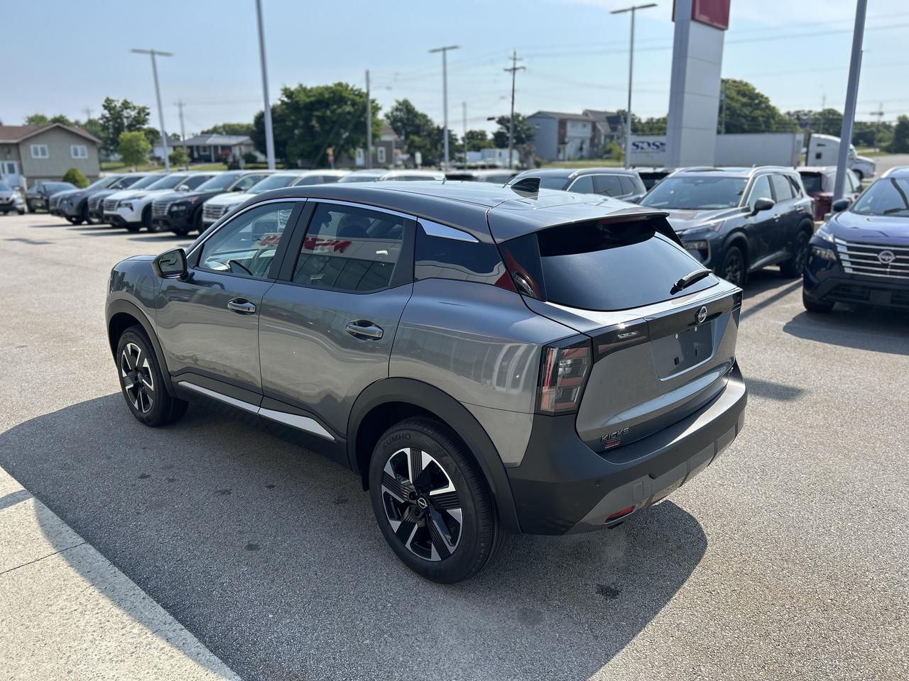 2026 Nissan Kicks SV Photo