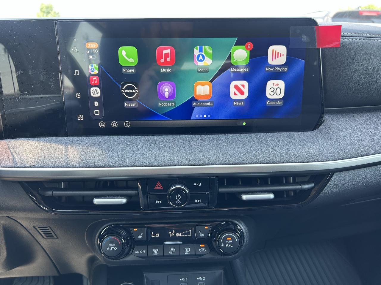 2026 Nissan Kicks SV Photo