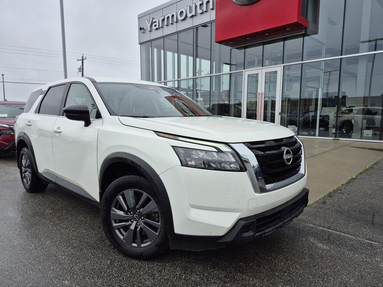 2024 Nissan Pathfinder S 4WD Photo