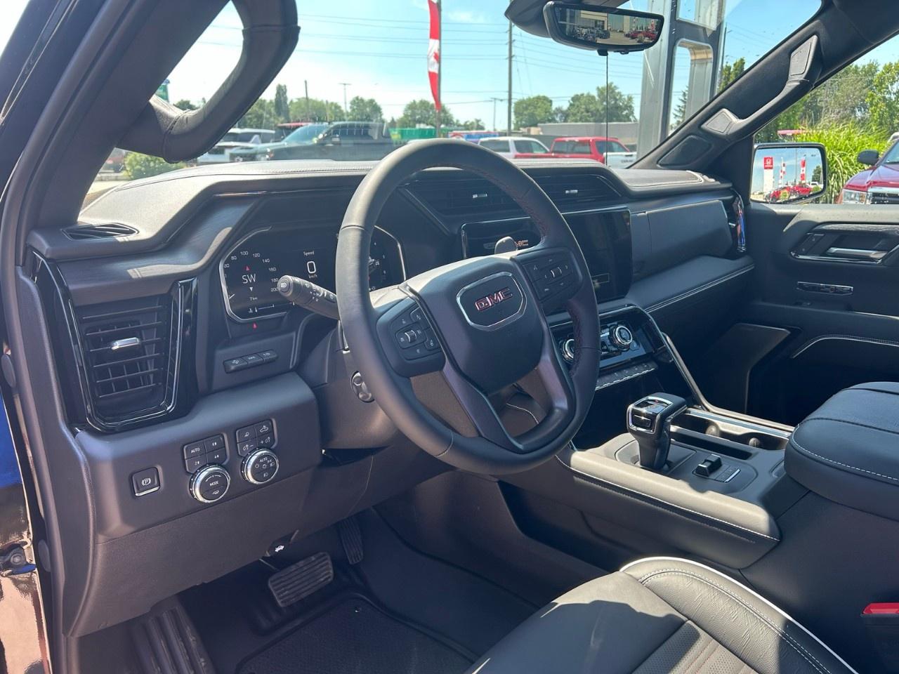 2026 GMC Sierra 1500 Crew Cab Short Box 4-Wheel Drive AT4X Photo