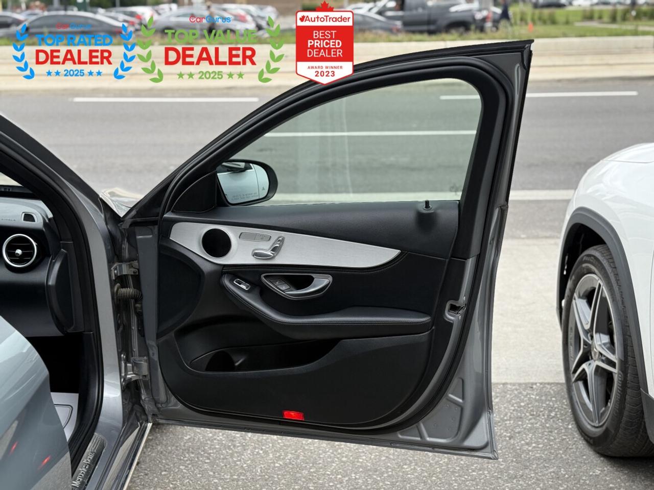 2015 Mercedes-Benz C-Class PREMIUM PKG | LOW KM | PANO | REAR CAMERA Photo