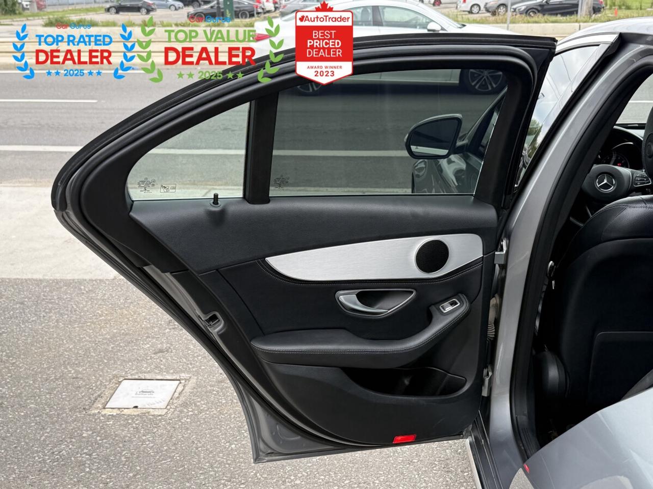 2015 Mercedes-Benz C-Class PREMIUM PKG | LOW KM | PANO | REAR CAMERA Photo