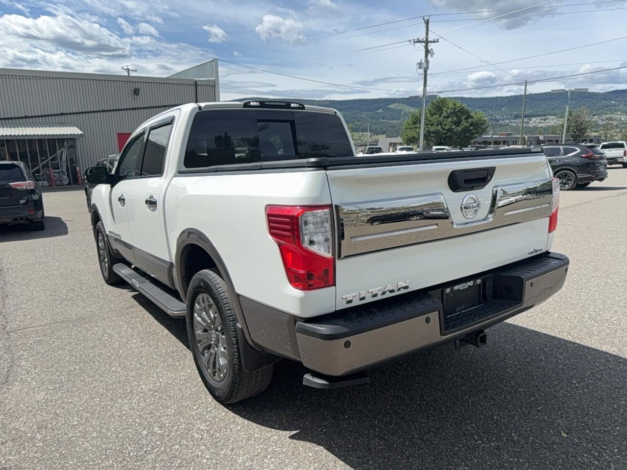2018 Nissan Titan Platinum Reserve Photo