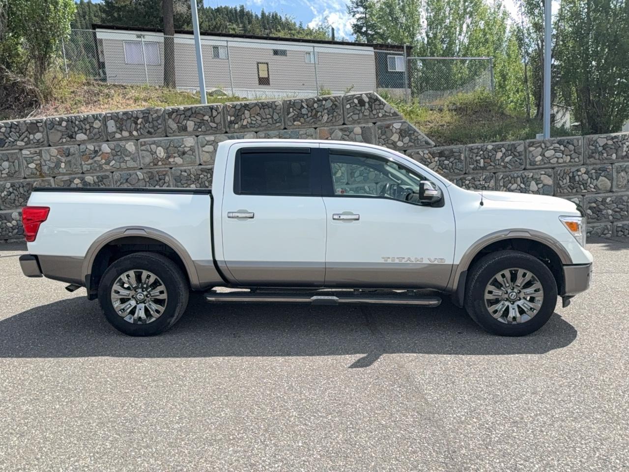 2018 Nissan Titan Platinum Reserve Photo
