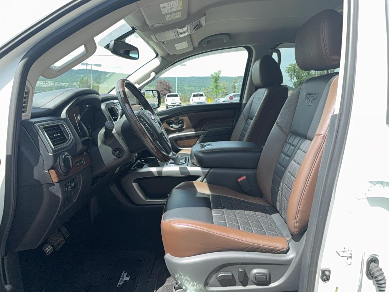 2018 Nissan Titan Platinum Reserve Photo