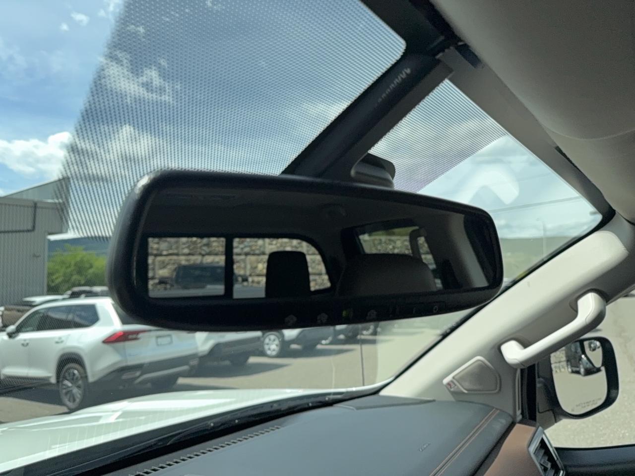 2018 Nissan Titan Platinum Reserve Photo