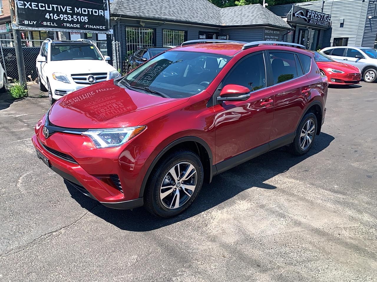 Used 2018 Toyota RAV4 LE/ LOW KM /SUPER CLEAN/ REAR CAM / NO ACCIDENT / for sale in Scarborough, ON