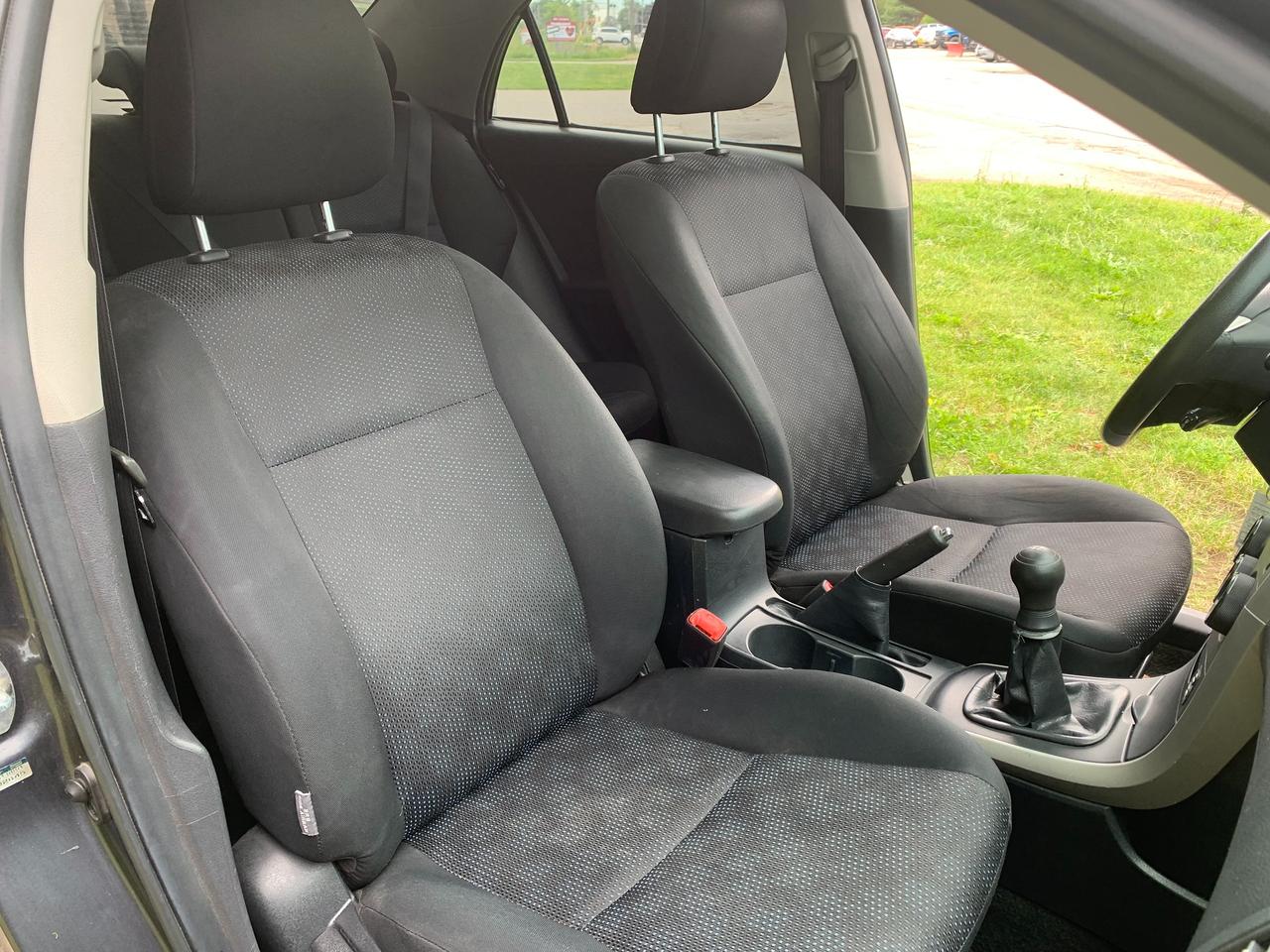 2010 Toyota Corolla S Photo