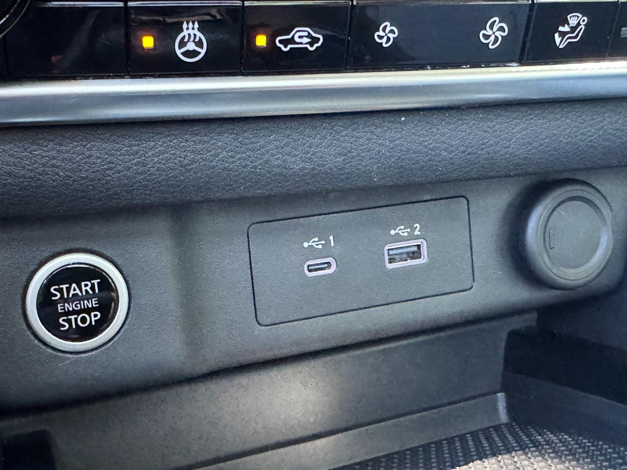 2023 Nissan Rogue SV Moonroof AWD+ONE OWNER+CLEAN CARFAX Photo