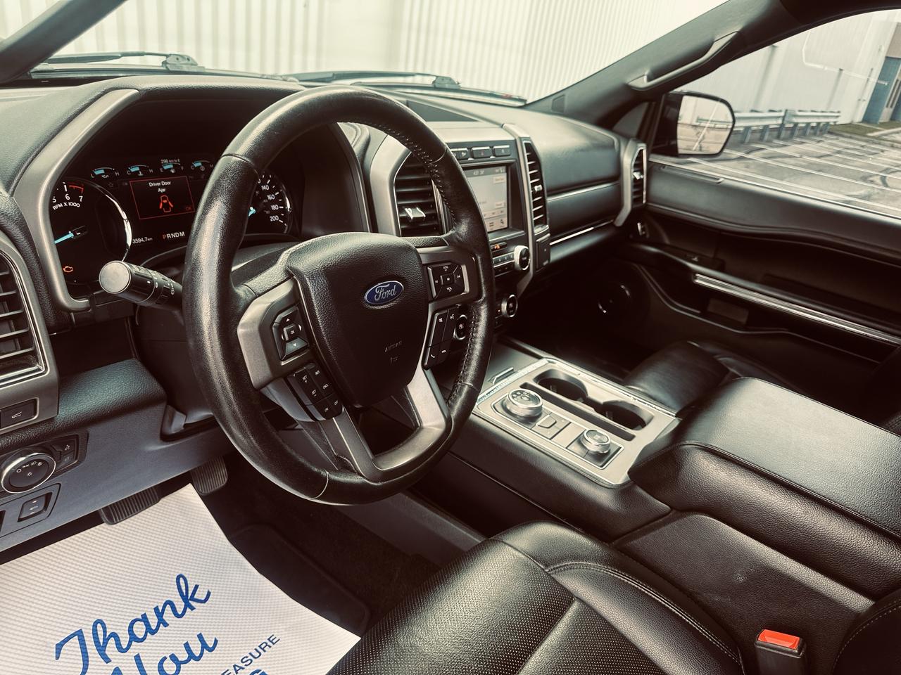 2019 Ford Expedition XLT 8 Passegers Triple Black Photo