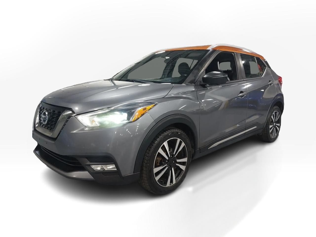 2018 Nissan Kicks SR - Photo #1