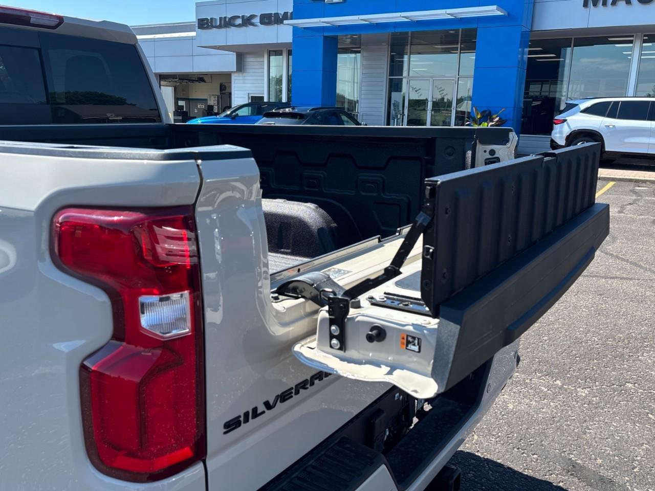 2026 Chevrolet Silverado 1500 RST New 5 Passenger Crew Cab V8 4X4 Truck with Heated Front Seats, Heated Steering Wheel, Wireless Phone Charging, Dark Essentials Package and a 13.4 Diagonal Touchscreen Radio with Google Built-In, Wirel Photo
