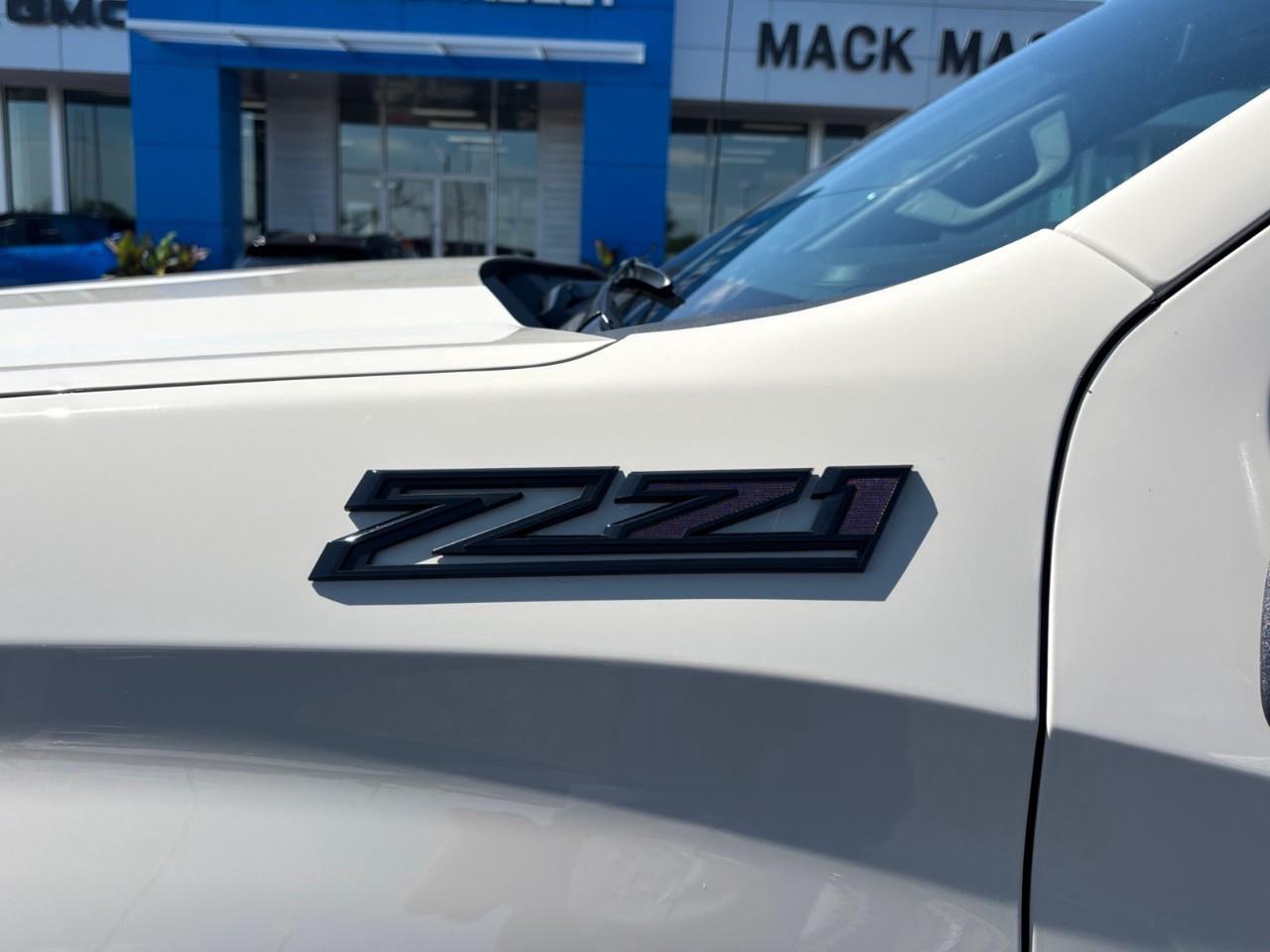 2026 Chevrolet Silverado 1500 RST New 5 Passenger Crew Cab V8 4X4 Truck with Heated Front Seats, Heated Steering Wheel, Wireless Phone Charging, Dark Essentials Package and a 13.4 Diagonal Touchscreen Radio with Google Built-In, Wirel Photo