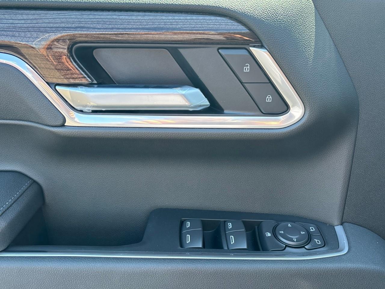 2026 Chevrolet Silverado 1500 RST New 5 Passenger Crew Cab V8 4X4 Truck with Heated Front Seats, Heated Steering Wheel, Wireless Phone Charging, Dark Essentials Package and a 13.4 Diagonal Touchscreen Radio with Google Built-In, Wirel Photo