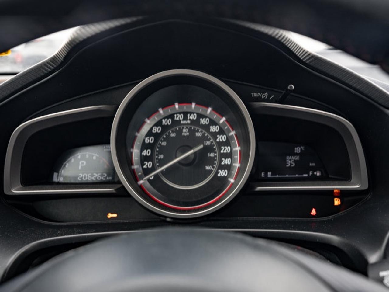 2016 Mazda MAZDA3 GS Photo