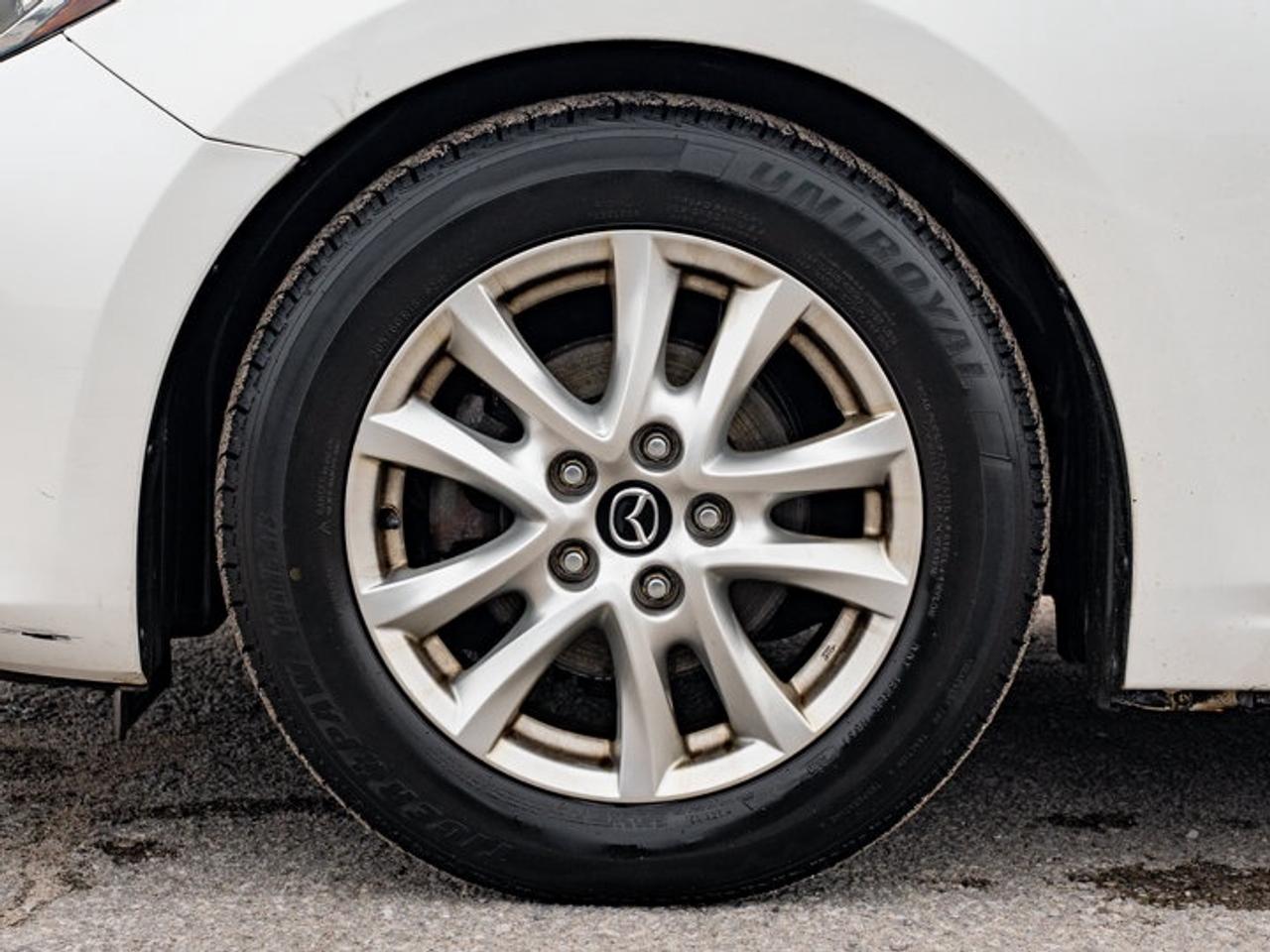 2016 Mazda MAZDA3 GS Photo