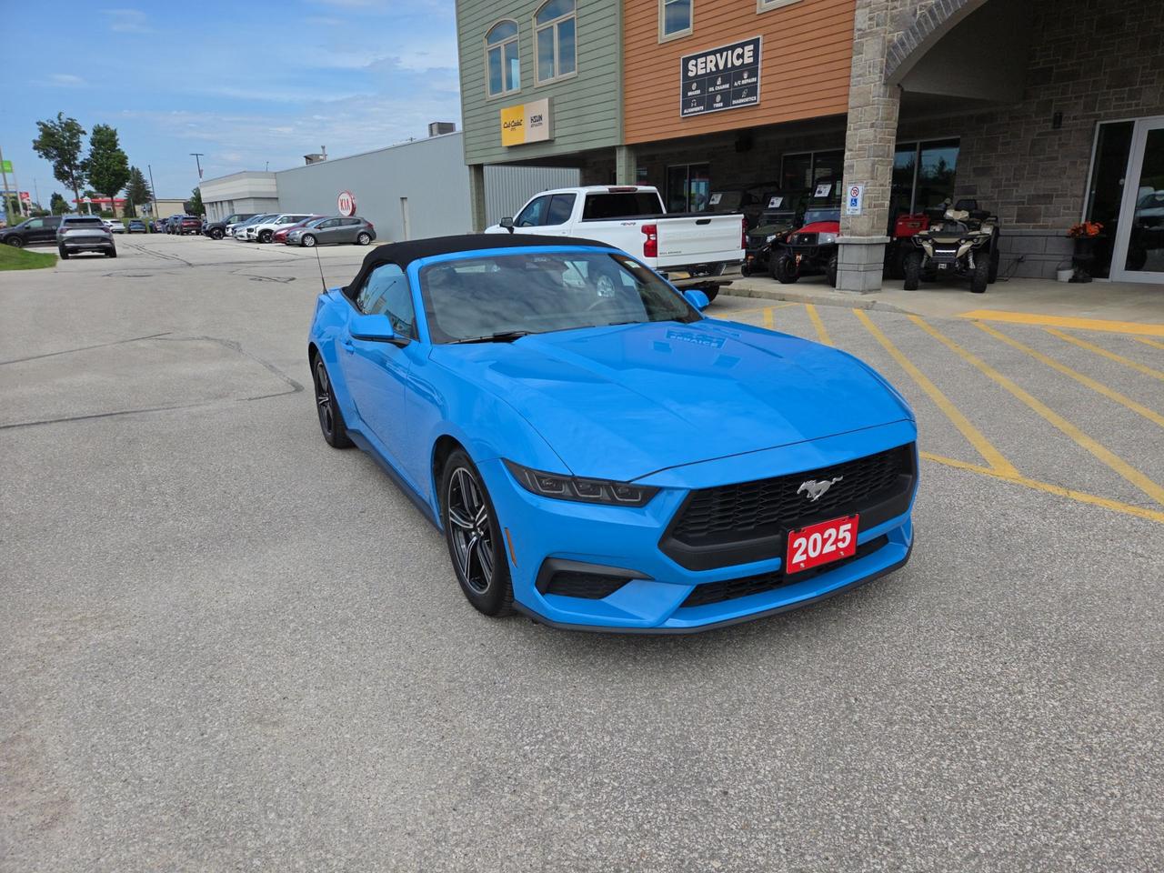 2025 Ford Mustang EcoBoost Premium Photo2