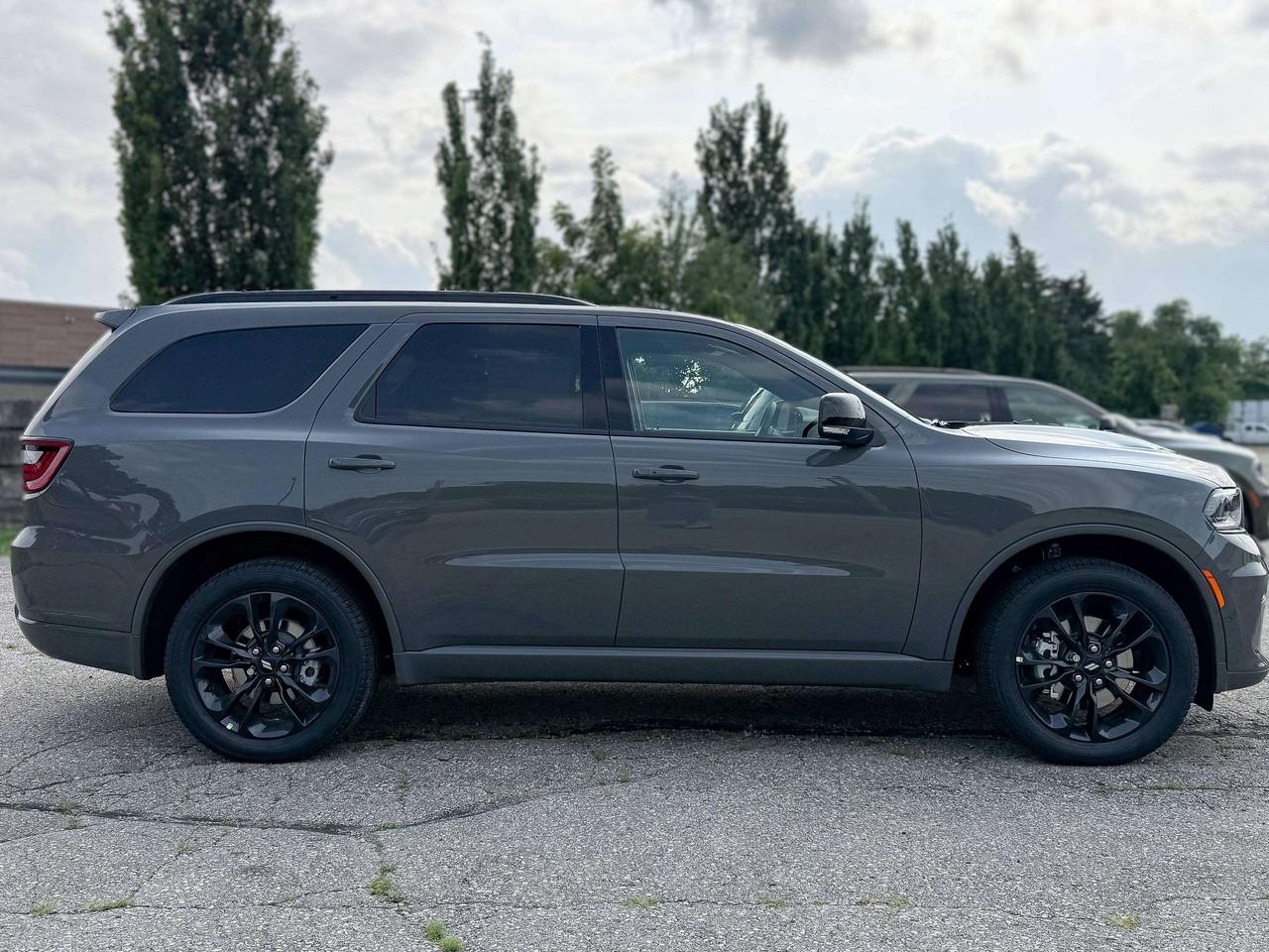 2026 Dodge Durango GT PLUS AWD Photo3