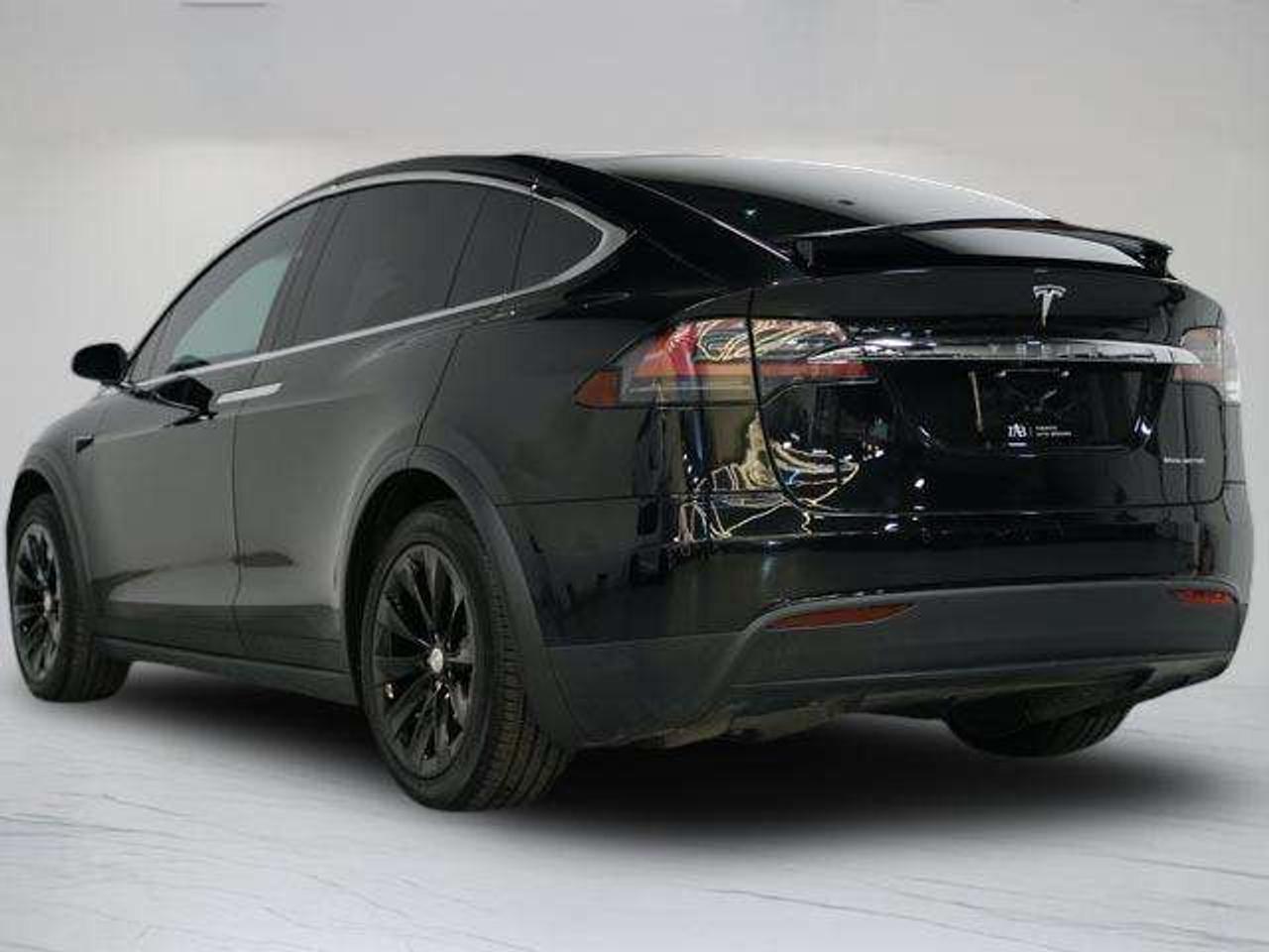 2021 Tesla Model X LONG RANGE PLUS | AUTOPILOT Photo