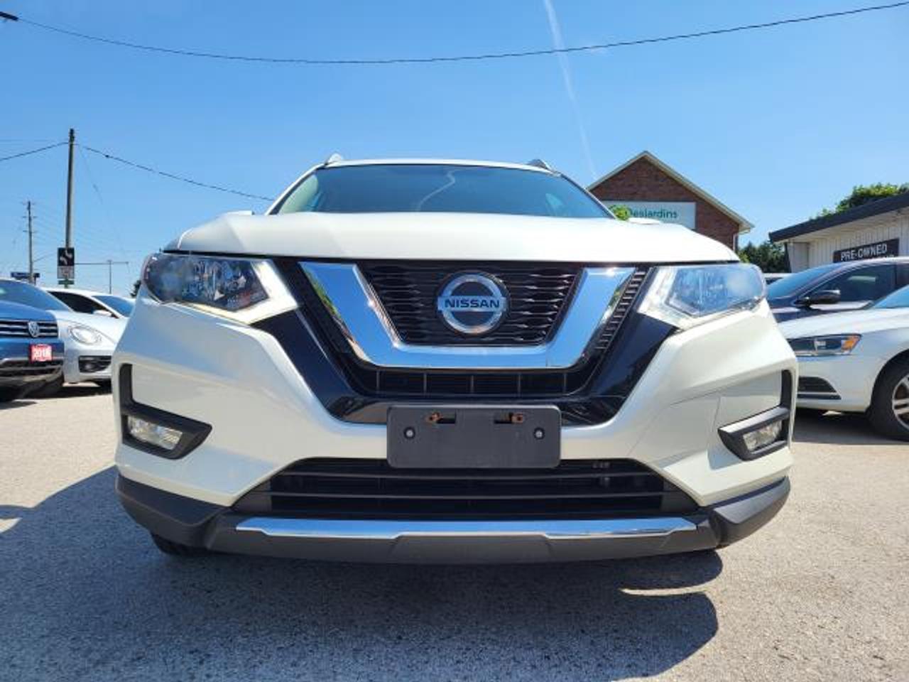2018 Nissan Rogue SV 2WD Photo