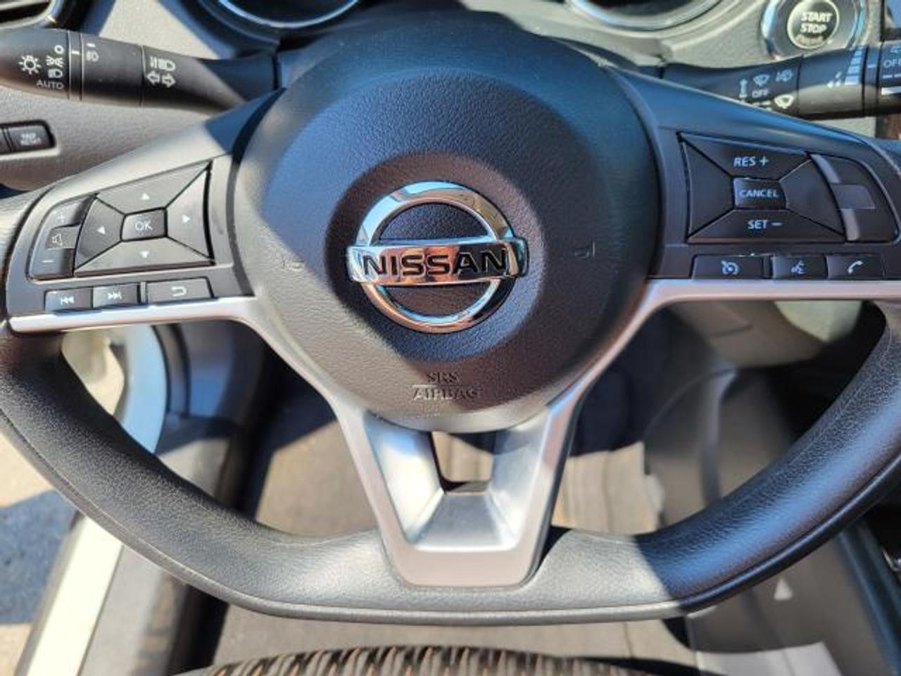 2018 Nissan Rogue SV 2WD Photo