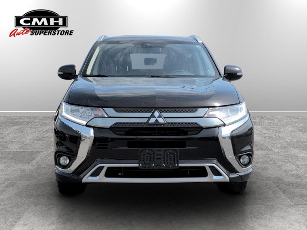 2020 Mitsubishi Outlander Phev SEL Photo