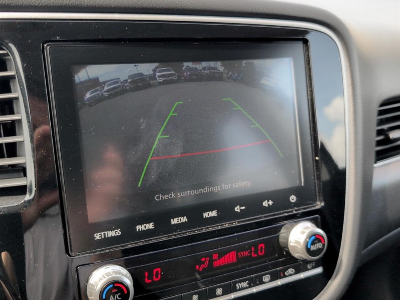 2020 Mitsubishi Outlander Phev SEL Photo