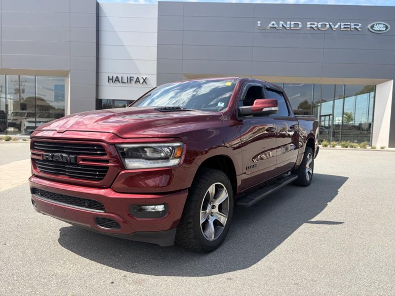 Sport 4x4 Crew Cab 57 Box, 8-Speed Automatic w/OD, Regular Gasoline V-8 5.7 L/345