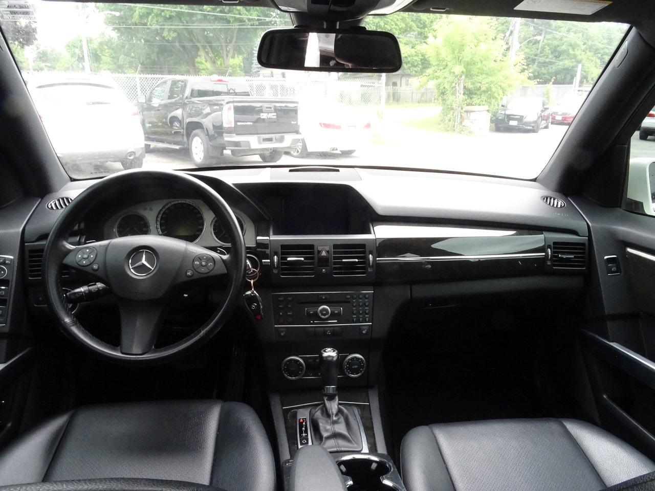 2012 Mercedes-Benz GLK-Class GLK 350 Photo