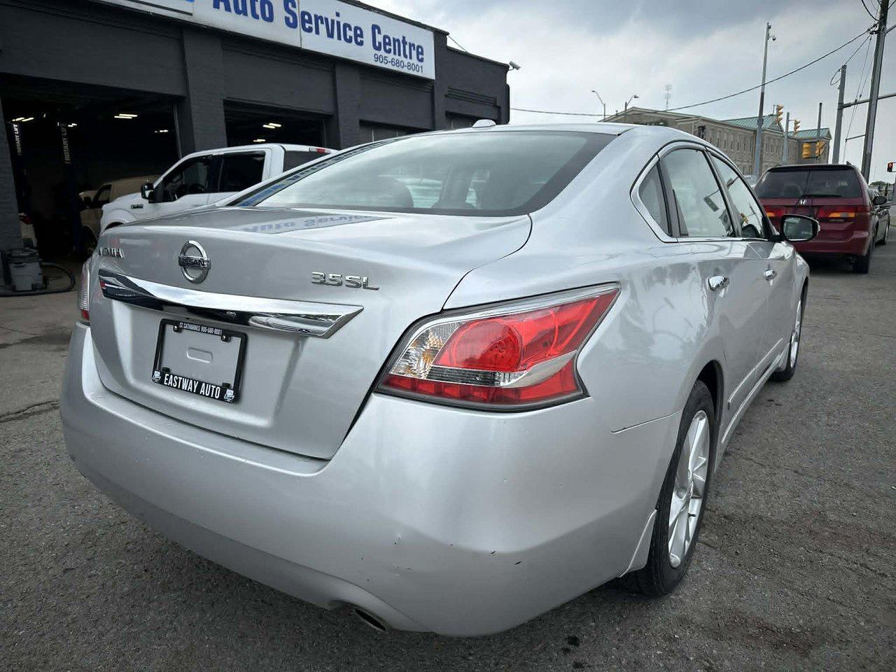 2015 Nissan Altima 3.5 SL - Photo #6