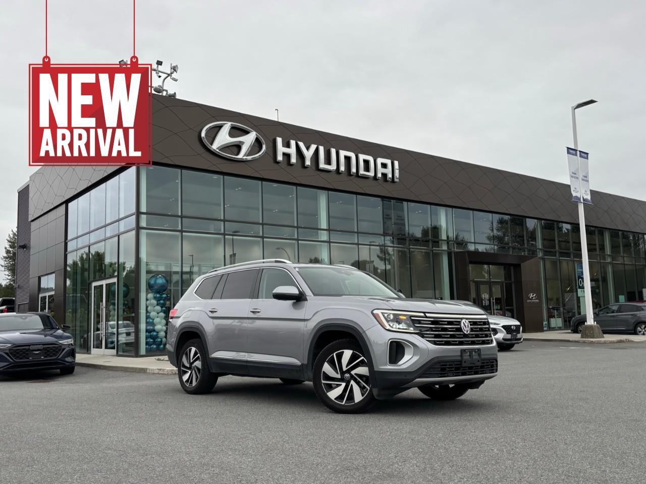 Used 2024 Volkswagen Atlas 2.0 TSI Highline for sale in Abbotsford, BC