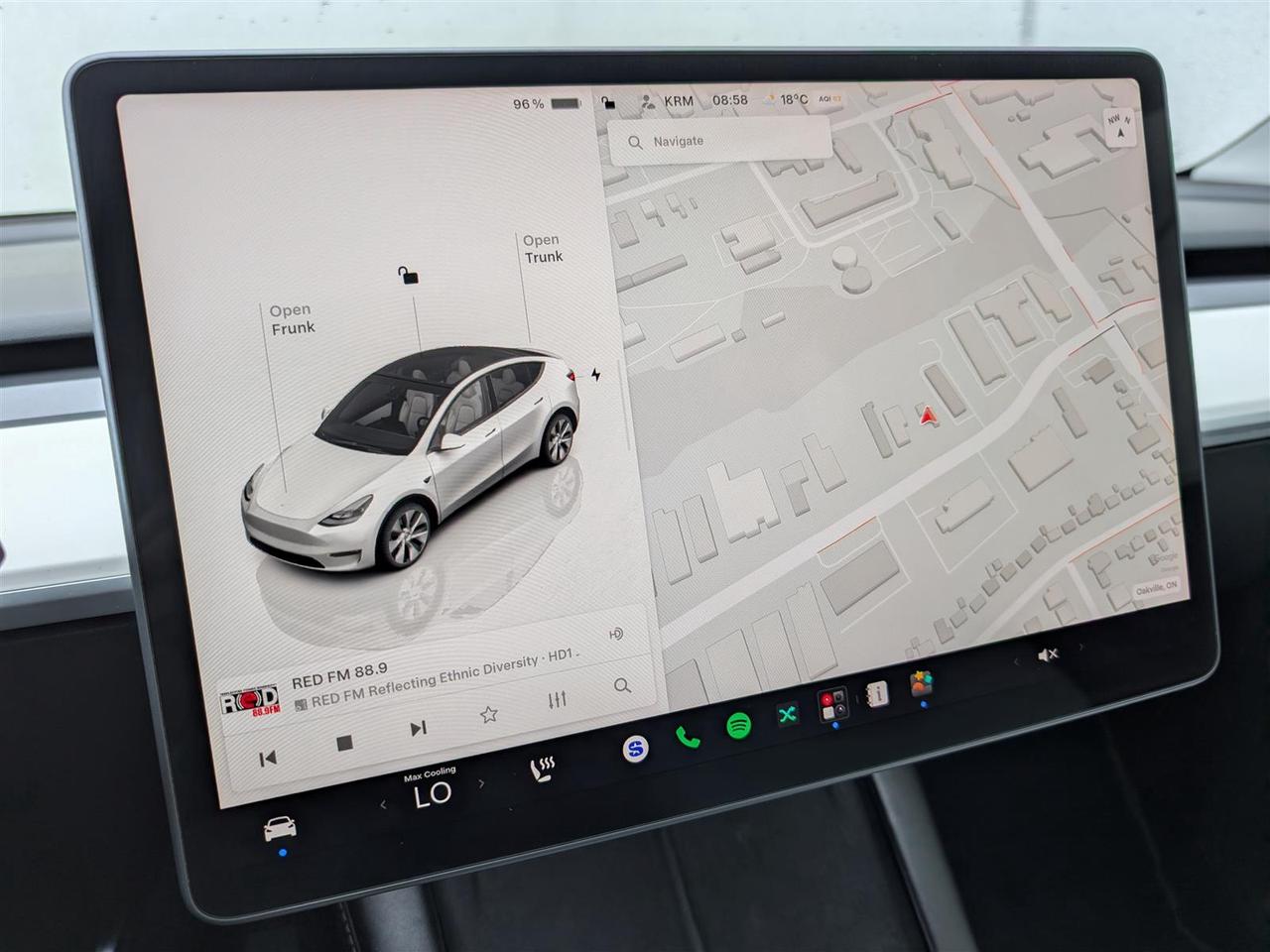 2022 Tesla Model Y LONG RANGE AWD - WHITE INTERIOR - DUAL MOTOR Photo