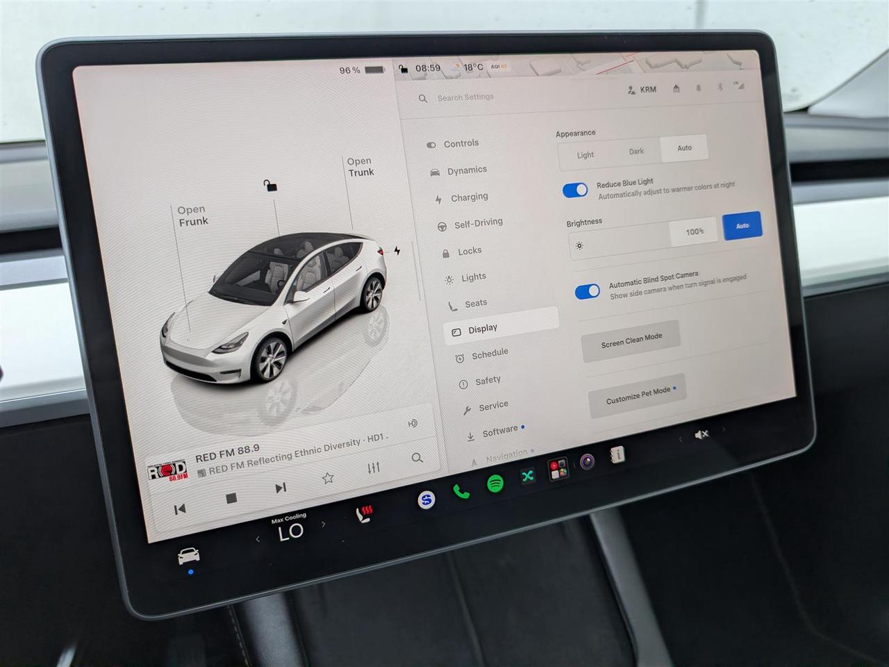 2022 Tesla Model Y LONG RANGE AWD - WHITE INTERIOR - DUAL MOTOR Photo