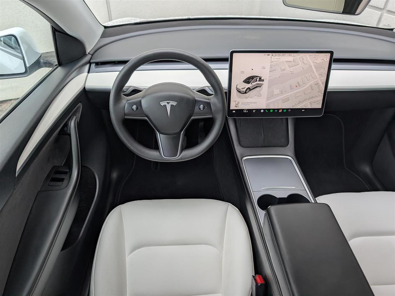 2022 Tesla Model Y LONG RANGE AWD - WHITE INTERIOR - DUAL MOTOR Photo