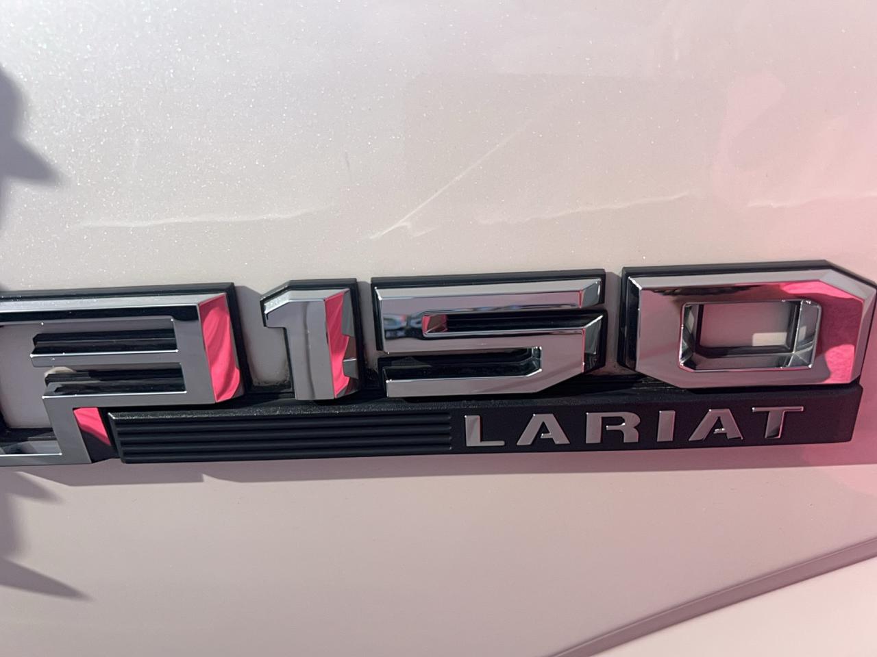 2017 Ford F-150 Lariat Photo