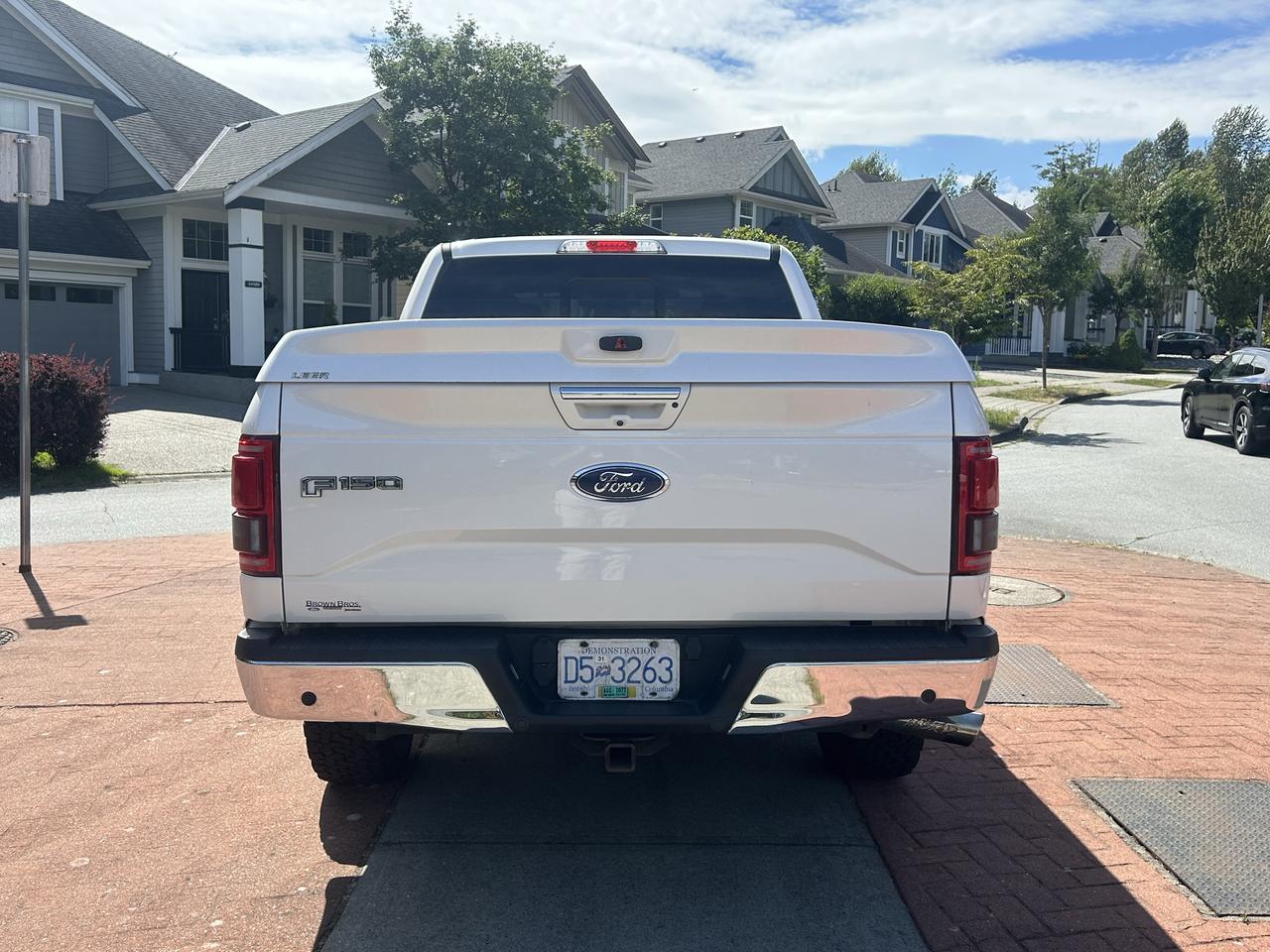 2017 Ford F-150 Lariat - Photo #7