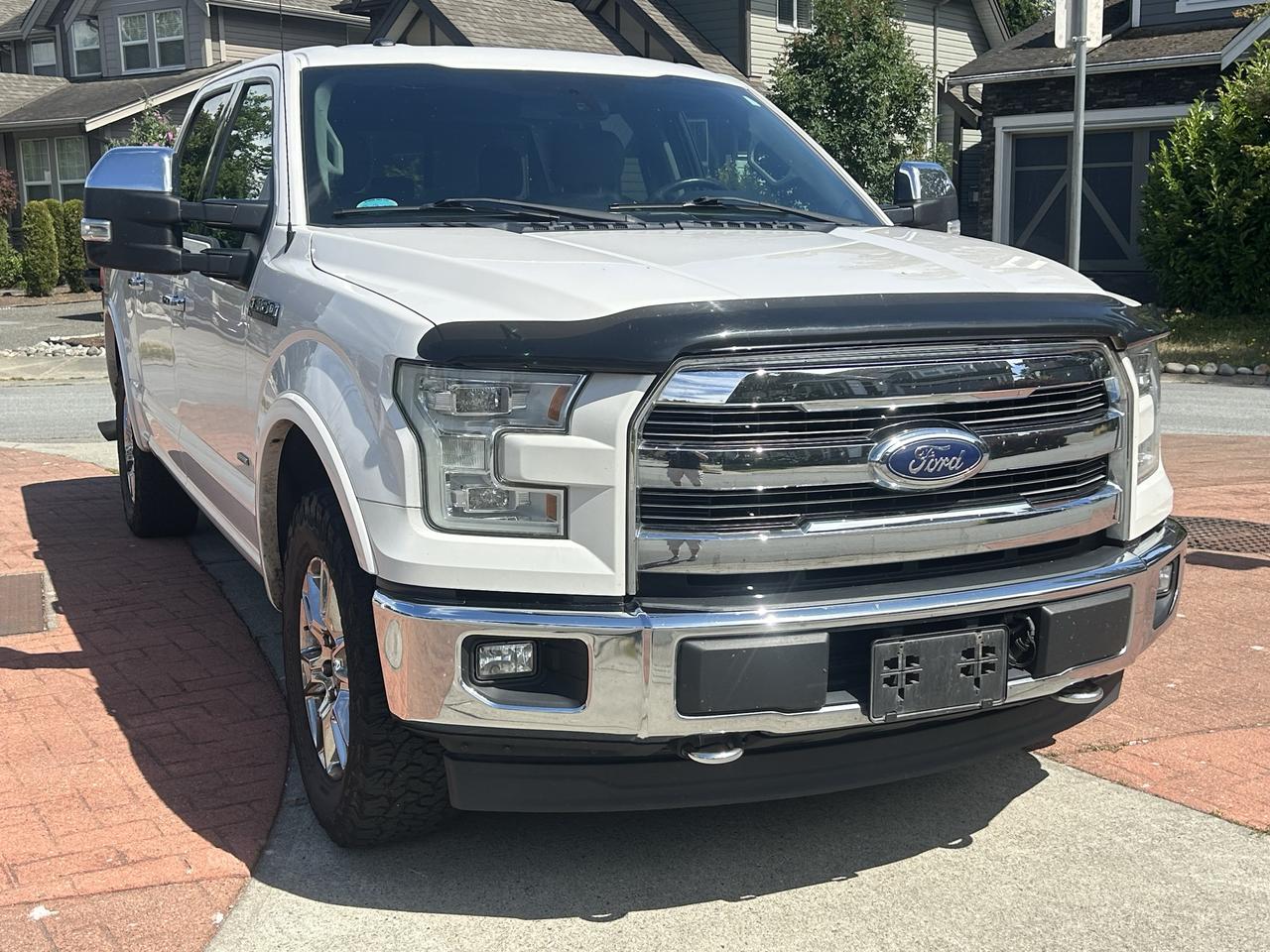 2017 Ford F-150 Lariat - Photo #4