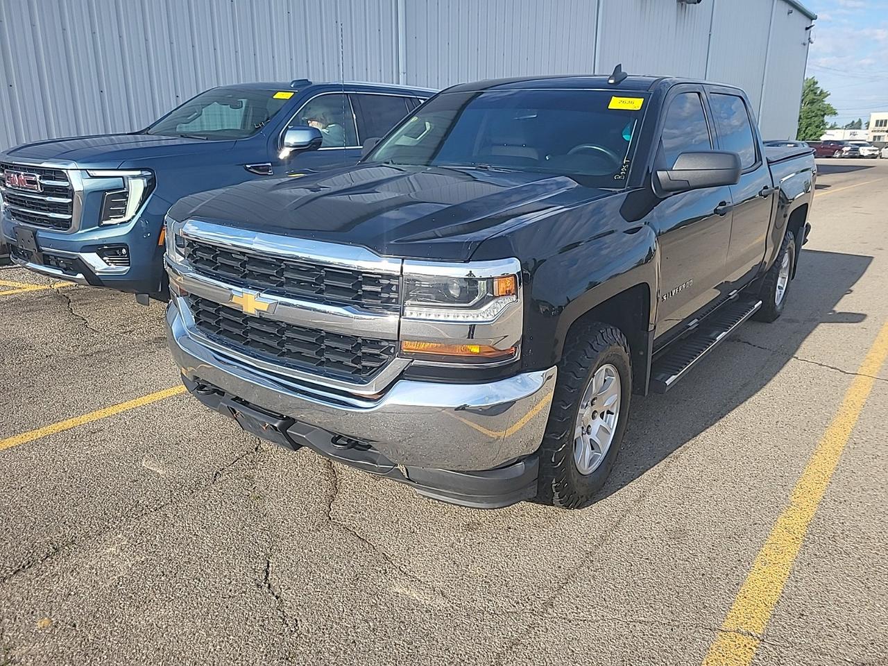 Used 2018 Chevrolet Silverado 1500 4WD Crew Cab 143.5