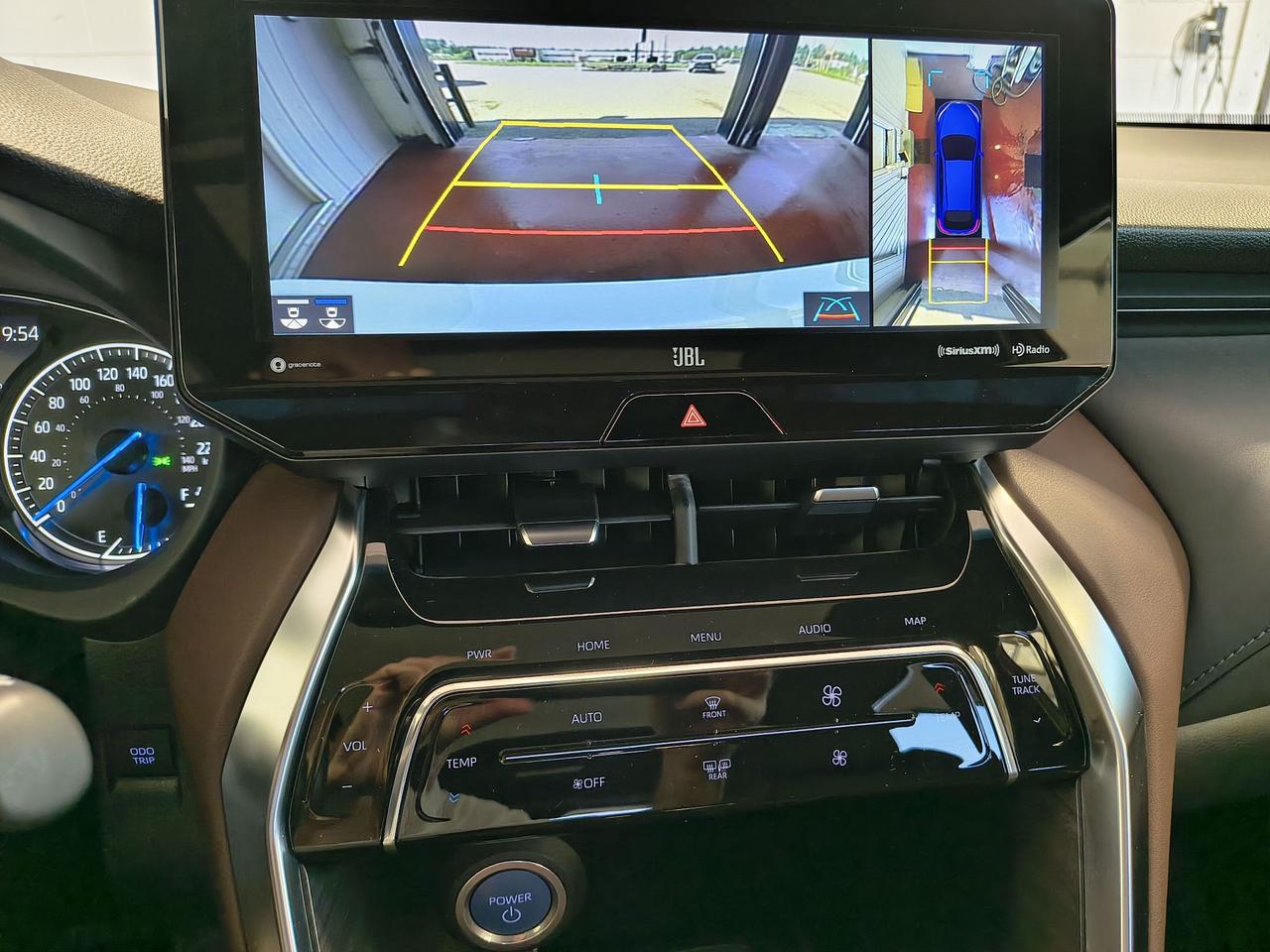 2021 Toyota Venza LIMITED AWD Photo0