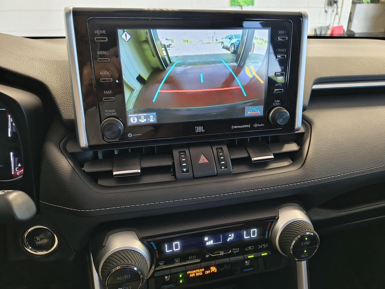 2019 Toyota RAV4 LIMITED  Photo0