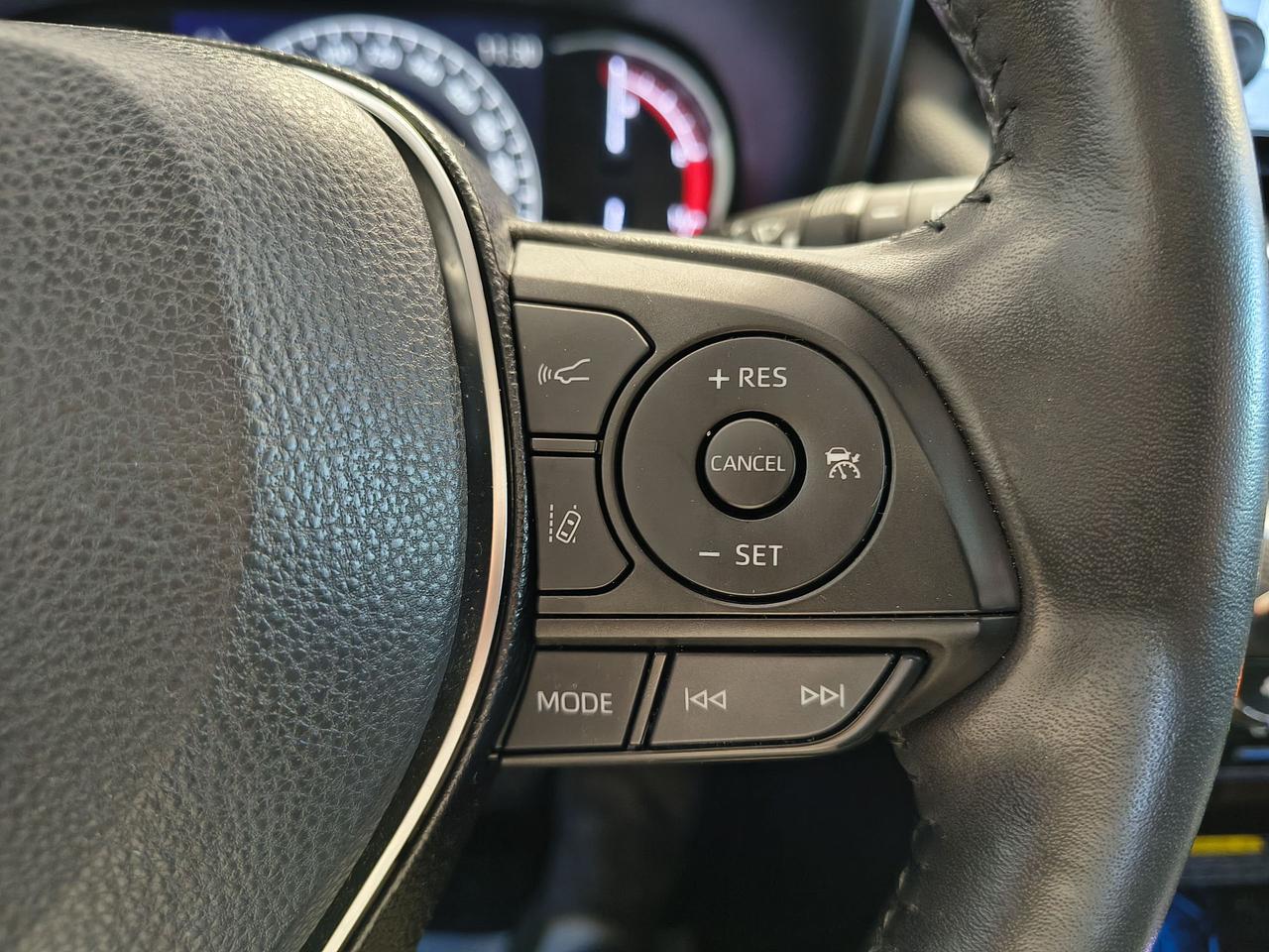 2019 Toyota RAV4 LIMITED  Photo0