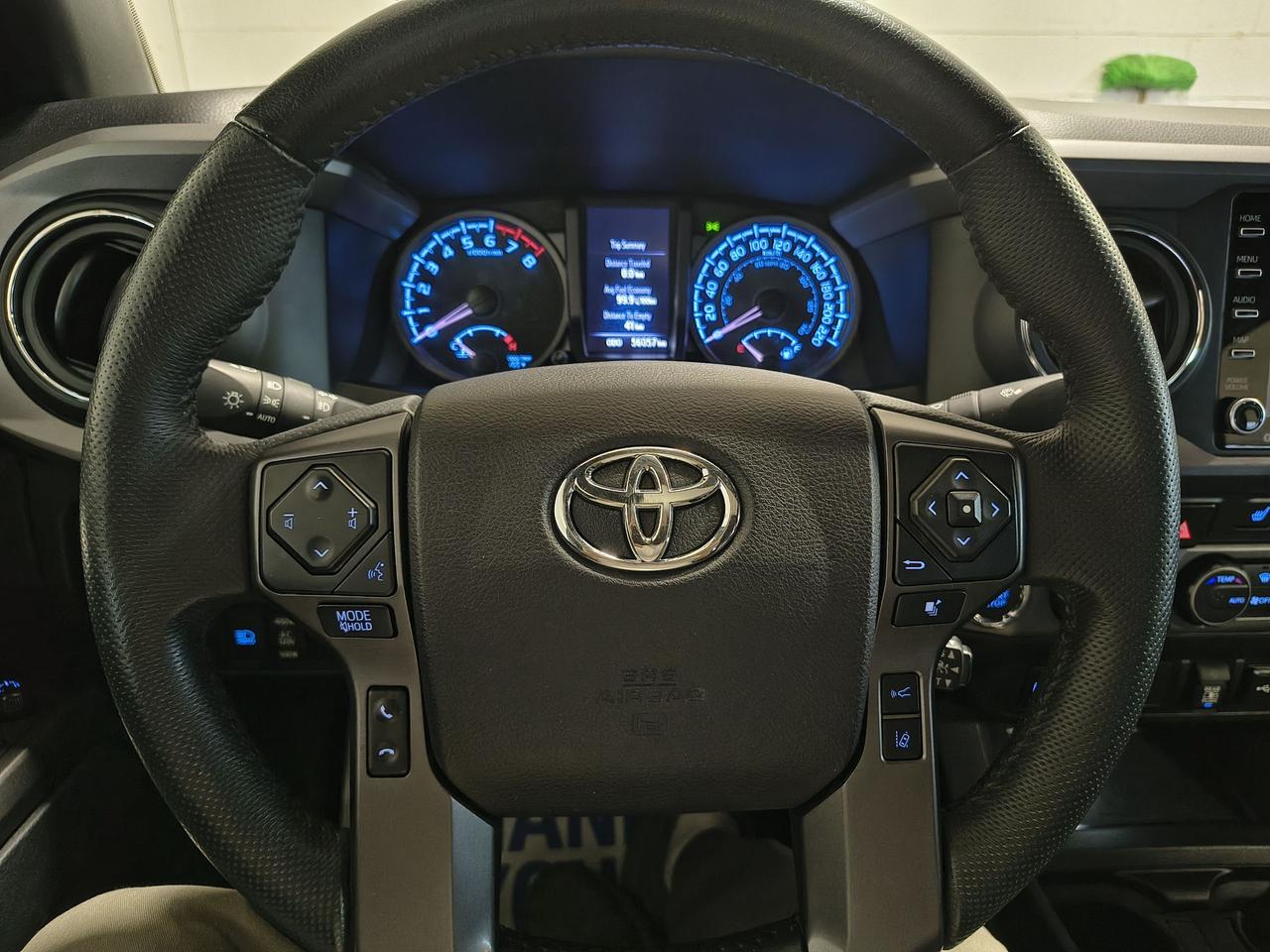 2022 Toyota Tacoma  Photo0