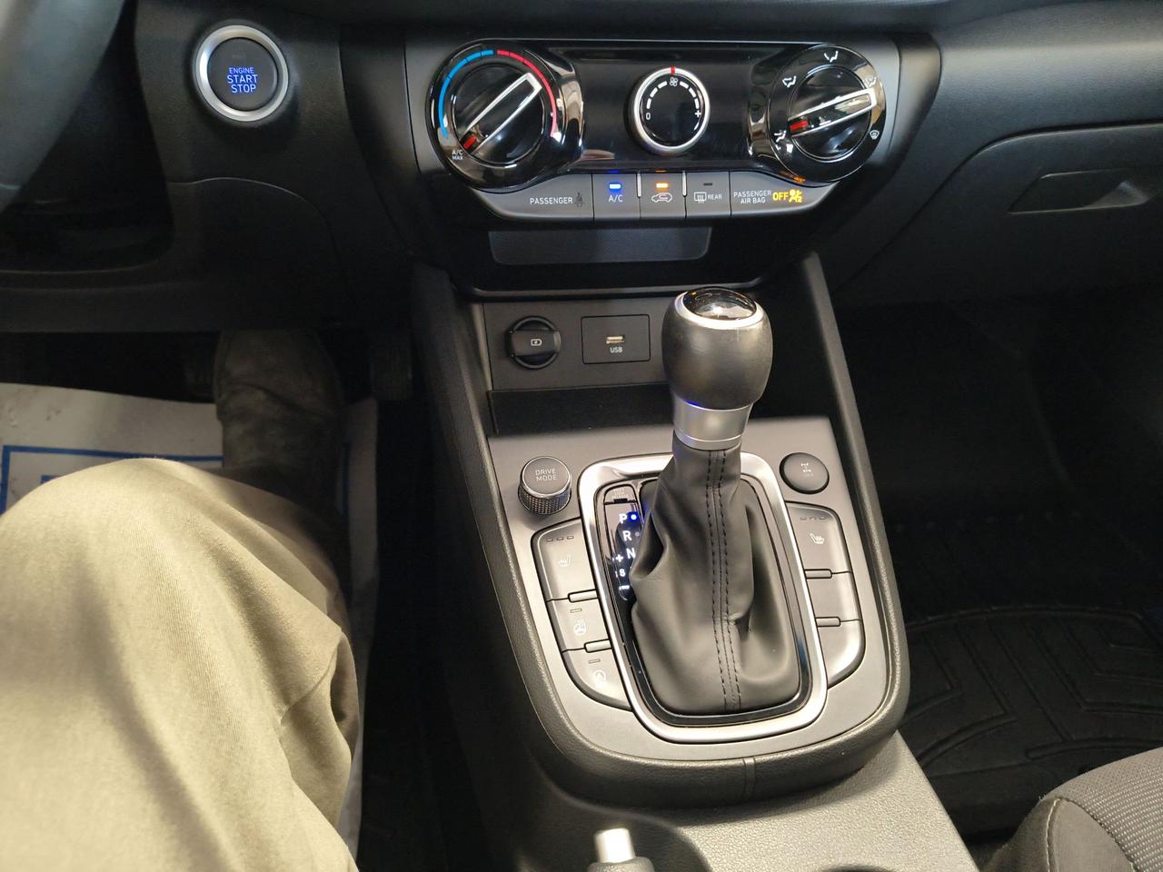 2023 Hyundai KONA Preferred Photo0